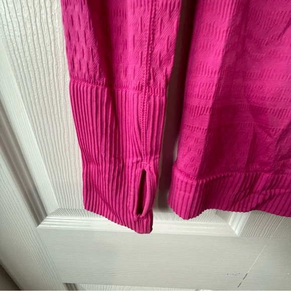 Lululemon restless long sleeve pink size 4 top - Picture 6 of 6